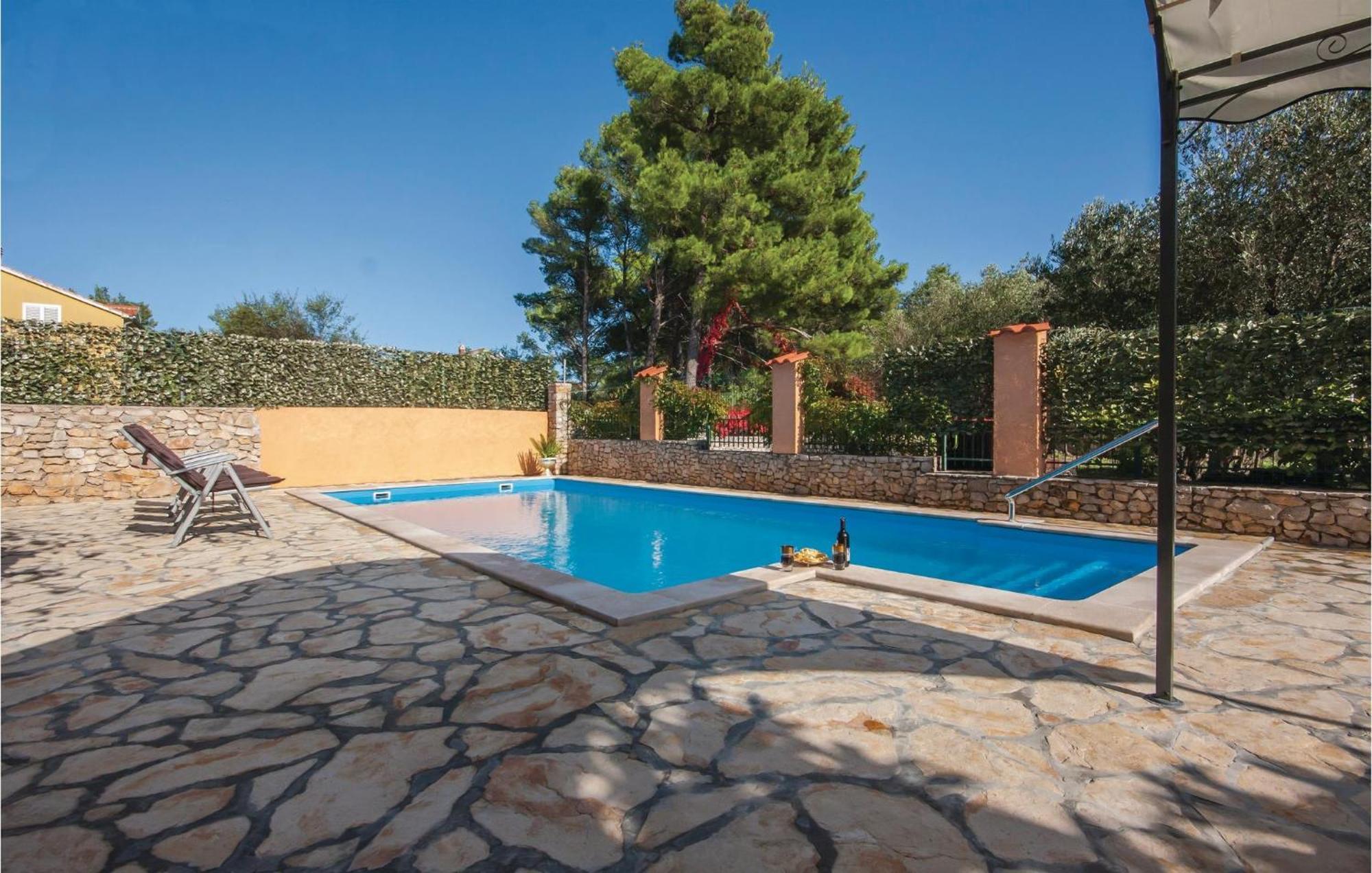 Awesome Apartment In Jadrija With Wifi Dış mekan fotoğraf