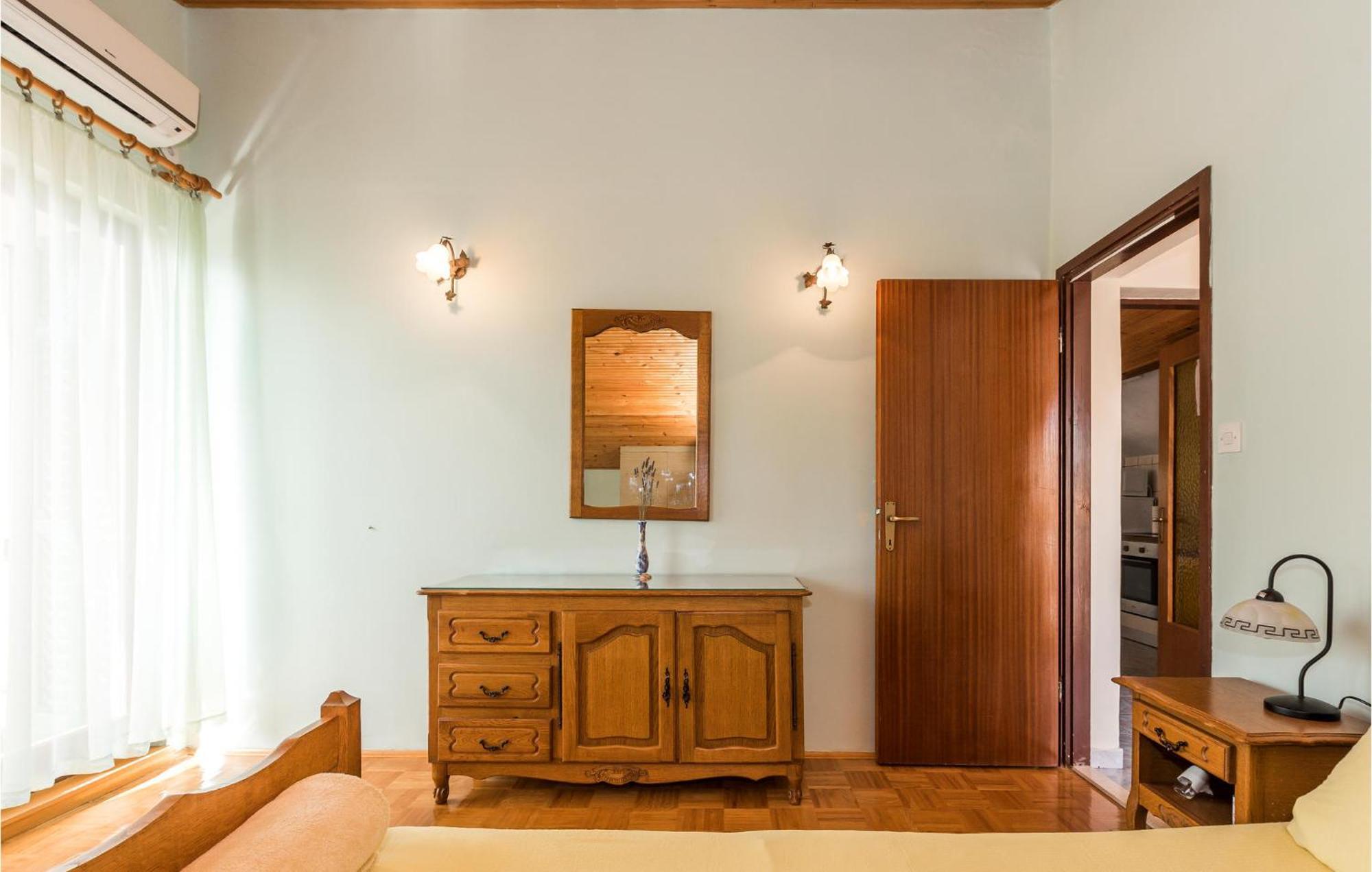 Awesome Apartment In Jadrija With Wifi Dış mekan fotoğraf