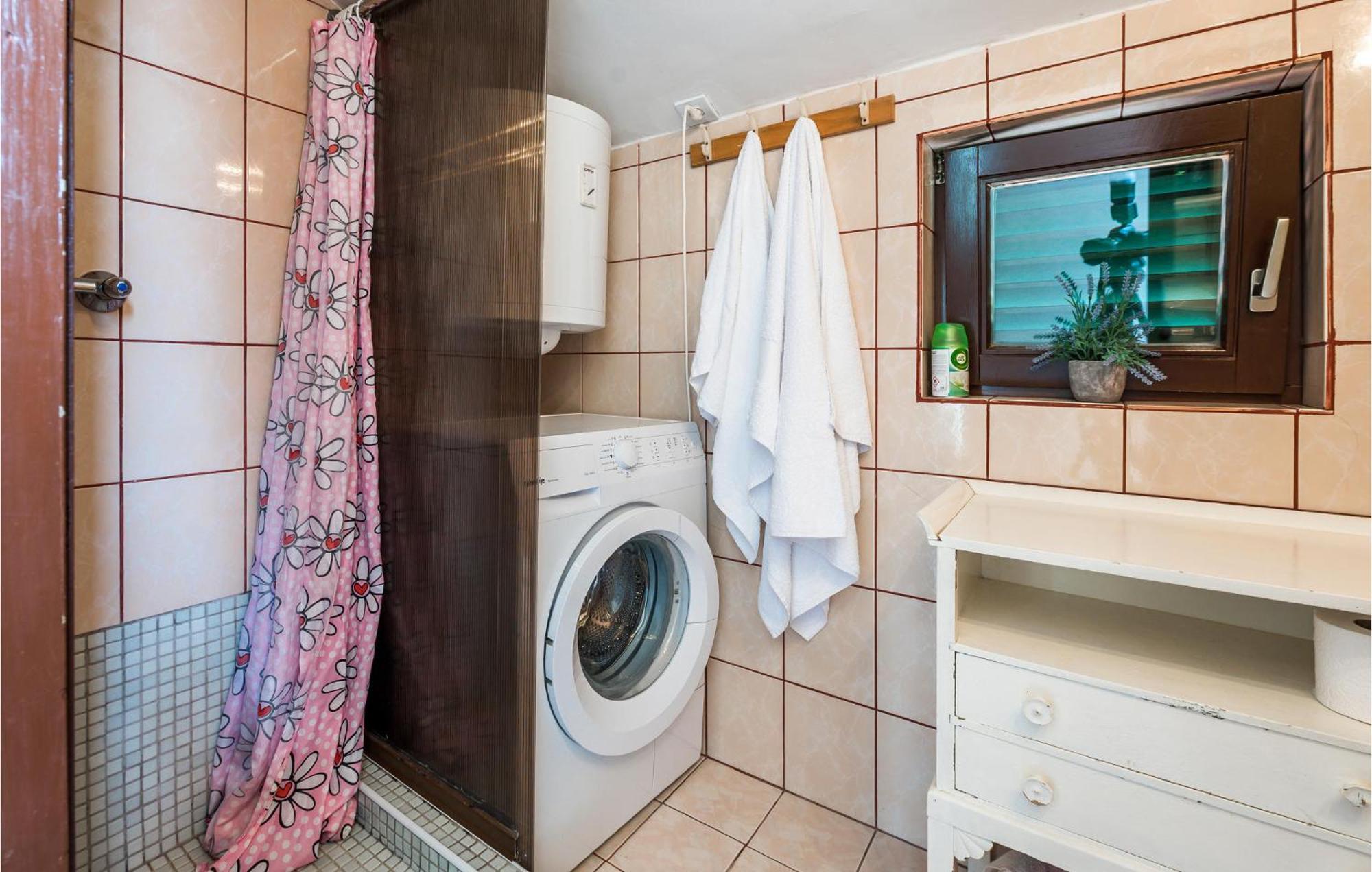 Awesome Apartment In Jadrija With Wifi Dış mekan fotoğraf
